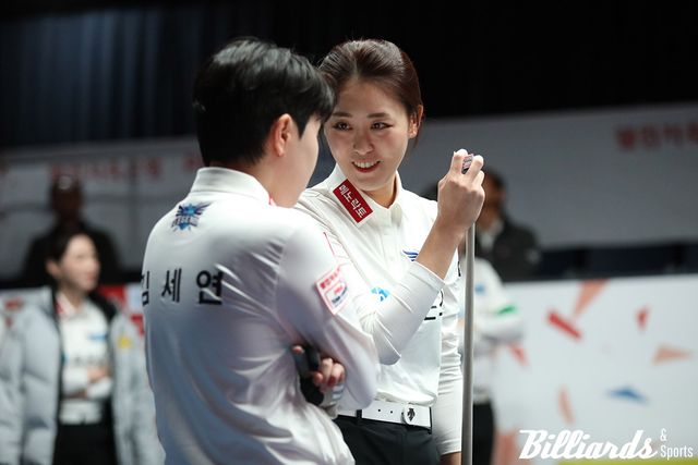 2세트에 호흡을 맞춘 김세연과 최지민.