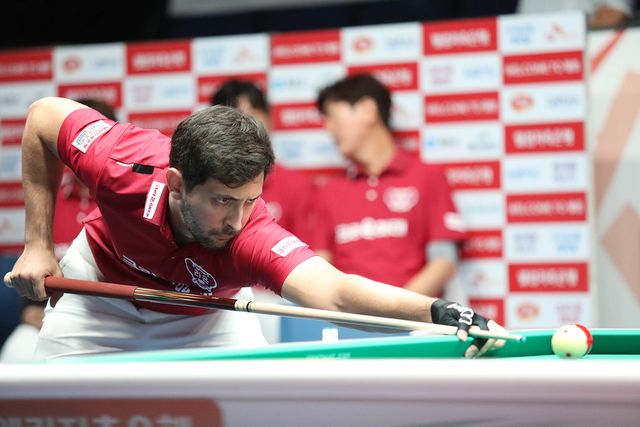 크라운해태 다비드 마르티네스(스페인).