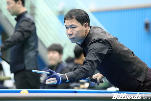 4강 진출에 성공한 허정한.