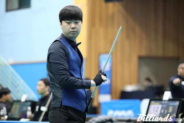 손준혁을 20이닝 만에 꺾고 준결승에 오른 김행직.