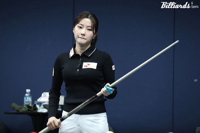 조예은은 뱅크 샷 5개를 성공시키며 29이닝 만에 24:13으로 이하니에게 승리했다.