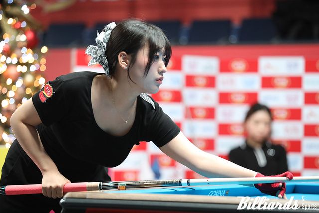 64강에서 권발해와 'LPBA 루키전'을 벌이는 장가연. 장가연은 PQ에서 박효선을 23:8로 물리치고 64강에 진출했다.&nbsp;