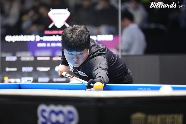 조명우(서울시청)가 베트남의 다오반리를 꺾고 광주 당구월드컵 8강에 진출, 최완영(광주)과 준결승 진출을 다툰다.&nbsp; 사진=광주/이용휘 기자