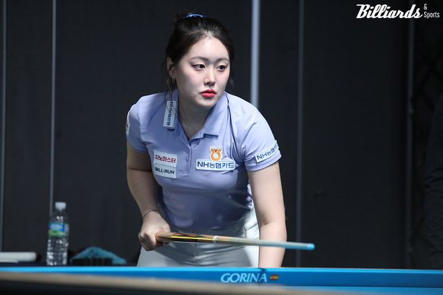 김보미(NH농협카드)는 백민주(크라운해태)를 세트스코어 3-2로 제압하고 준결승에 진출했다.