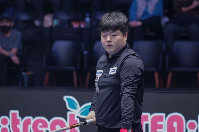 조명우는 다오반리(베트남)와 최완영(광주)을 꺾고 준결승에 올라왔고, 멕스에게 복수에 성공하며 결승에 진출했다.