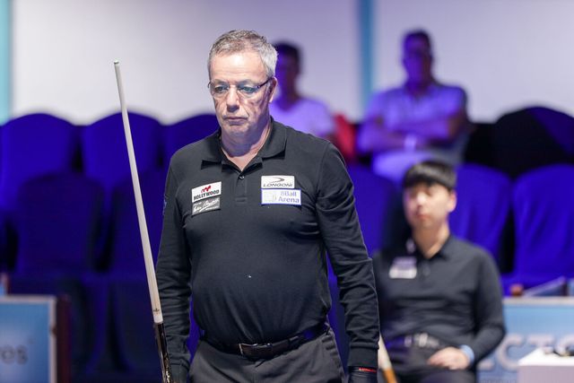 4번째 대회 만에 16강에 올라온 딕 야스퍼스(네덜란드)는 8강에서 김행직과 준결승행을 다툰다.