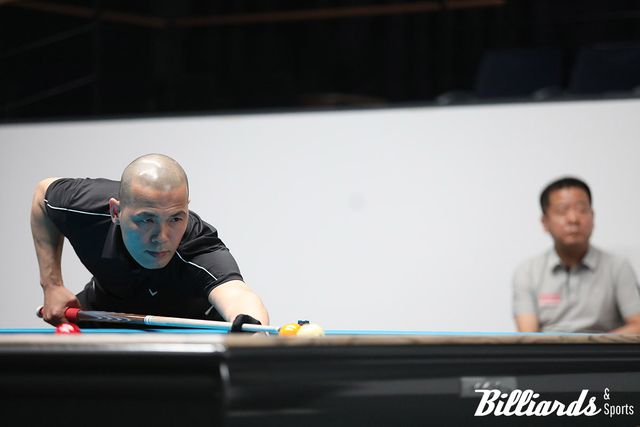 박동준이 준결승에서 이종주와 대결 중이다.