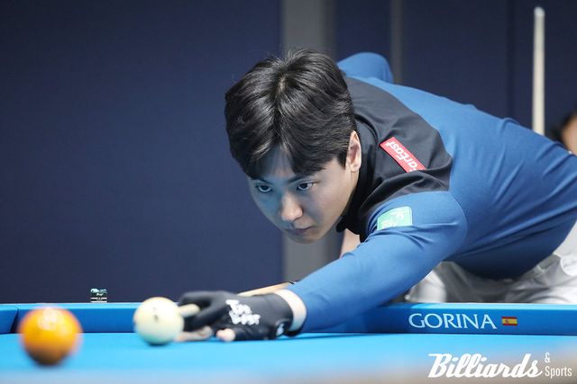 신정주도 김원섭과 세트스코어 2-2 접전 끝에 승부치기에서 10점을 기록하며 64강행을 확정했다.