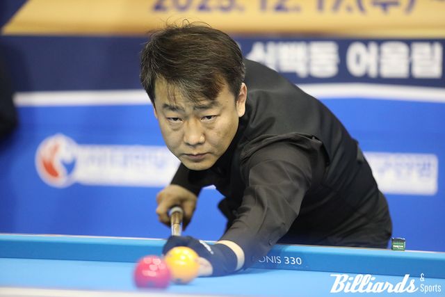 1점 차로 최완영을 따돌리고 결승에 오른 정성민.