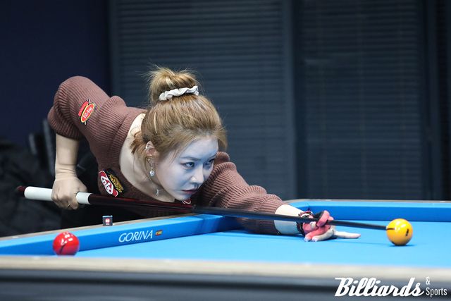 최연주는 16강에서 김세연을 3-0으로 완파하고 8강에 올랐다.