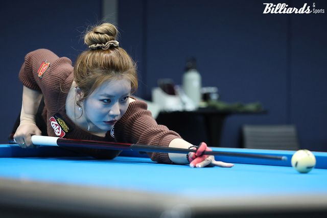 최연주는 김세연(휴온스)을 세트스코어 3-0으로 꺾고 8강에 진출했다.