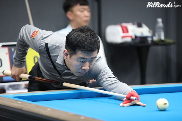 사이그너를 64강에서 꺾고 32강에 진출한 방정극. 32강에서 방정극은 강동궁(SK렌터카)과 대결한다.