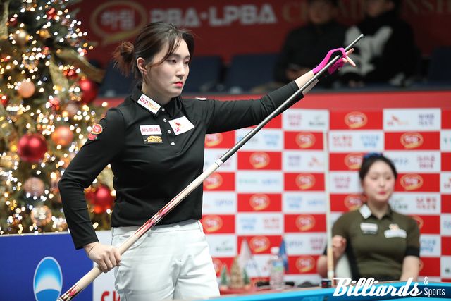 강지은과 김보미의 준결승전 대결.