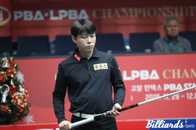 '승부사' 최성원은 강민구를 3-0으로 완파하고 준결승에 올라 '헐크' 강동궁과 첫 맞대결을 벌인다.