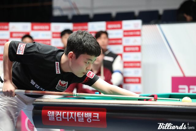 김영원은 두 차례 복식전에서 조재호를 상대로 승리를 거둔 바 있다.