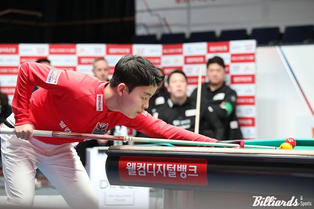 3세트에서 난조를 보여 아쉽게 패한 김영원.