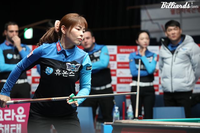 2세트와 6세트를 승리로 이끈 휴온스 이신영.