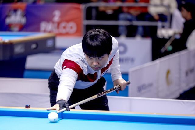 지난 시즌 부진으로 시드권에서 탈락한 김행직은 이번 대회에 최종예선부터 출전해 16강까지 올라왔다.