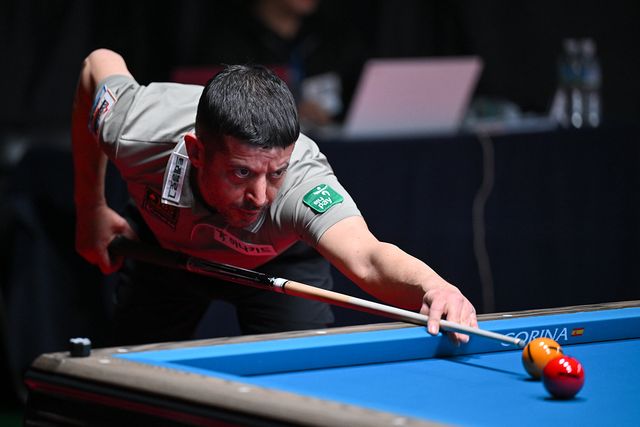 초클루는 두 번째 경기까지 승리를 거두며 데뷔 이래 처음으로 월드챔피언십 조별리그를 통과하고 16강에 올라갔다.