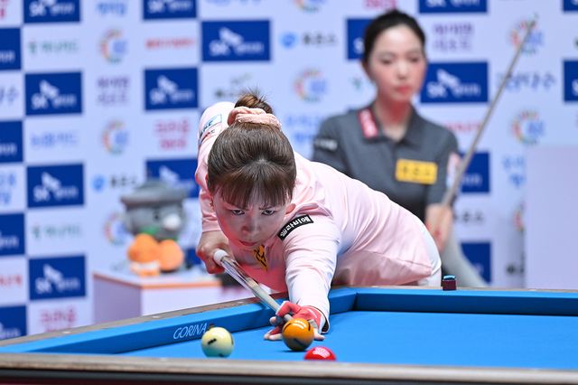 이신영(1패)은 11일 오후 7시에 임경진(1승)과 조별리그 탈락의 운명이 걸린 두 번째 승부를 벌인다.