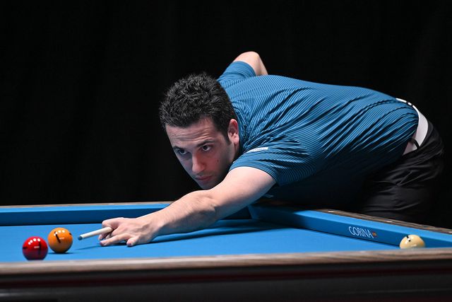 사파타는 두 경기를 패해 2패가 됐지만, 마지막 경기에서 하비에르 팔라손(휴온스)을 이길 경우 강민구와 응우옌꾸옥응우옌(하나카드)의 경기 결과에 따라 16강에 진출할 수 있는 희망이 남아 있다.