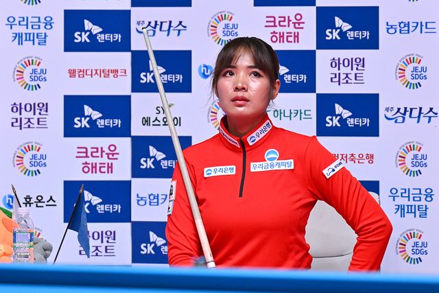 스롱 피아비(우리금융캐피탈)가 일본의 히가시우치 나쓰미를 꺾고 월드챔피언십 16강행 불씨를 살렸다.&nbsp; 사진=PBA 제공