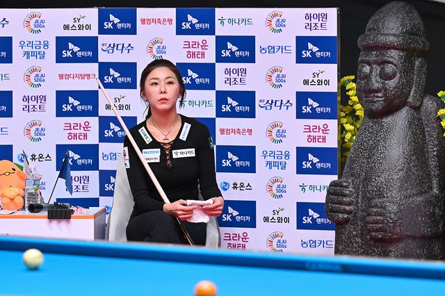 37경기 연속 승리를 달성한 김가영(하나카드)이 과연 38경기 연속 승리로 기록을 이어갈 수 있을까. 김가영은 11일 오후 9시에 시작하는 LPBA 월드챔피언십 조별리그 두 번째 경기에서 강지은(SK렌터카)과 대결한다.&nbsp; 사진=PBA 제공