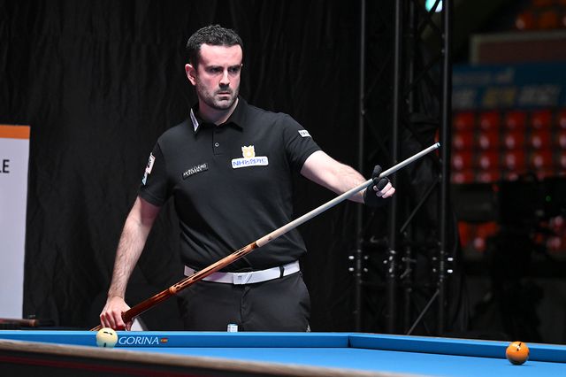 다니엘 산체스(에스와이)를 3-0으로 꺾고 1승 1패로 D조 2위에 오른 안토니오 몬테스(NH농협카드).