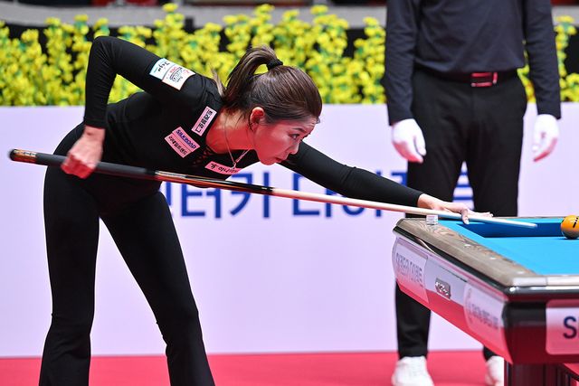 김진아에 이어 강지은을 연달아 꺾은 김가영이 조별리그 2일차 만에 16강 진출을 확정했다. 사진=PBA 제공