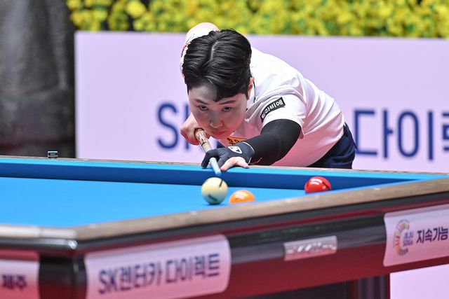 이번 월드챔피언십 조별리그에서 LPBA 사상 최초로 3점대의 애버리지 3.143을 기록하고도 2차전을 패해 1승 1패가 된 김세연(휴온스).&nbsp; 사진=PBA 제공