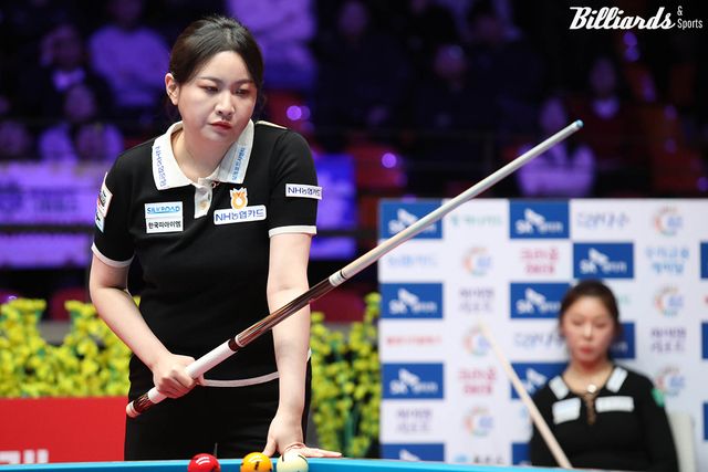 김민아(NH농협카드)는 두 번 연속 결승에서 만난 김가영에게 패해 이번 시즌을 준우승 2회로 마감했다.