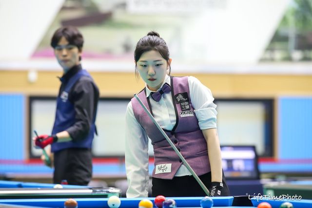 포켓 10볼 여자 일반부 8강에 오른 권보미(강원).