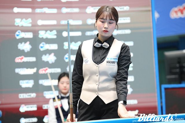 허채원과 준결승전 대결 중인 박세정