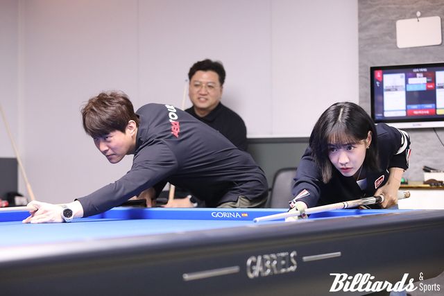 한준희와 최혜미의 뱅킹.