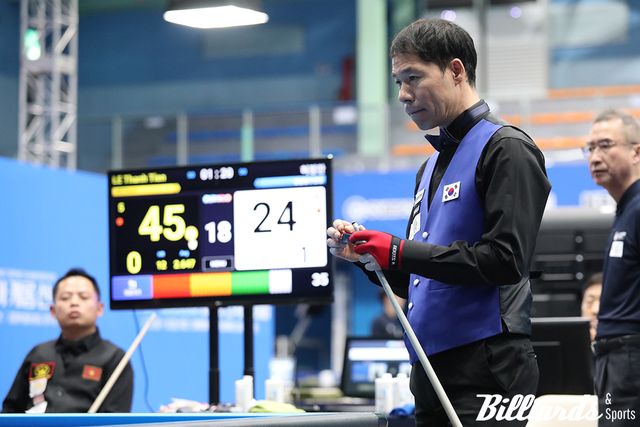 허정한 역시 초반 열세를 뒤집기 위해 끈질긴 추격전을 벌였으나 실패하고 말았다.