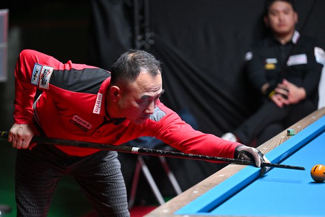 오태준을 세트스코어 3-0으로 꺾고 G조 1위를 차지한 이승진.