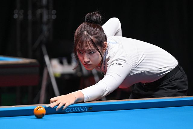 1, 2세트 모두 먼저 10점을 획득했으나 마지막 1점을 놓치며 아쉽게 1승을 빼앗긴 권발해.