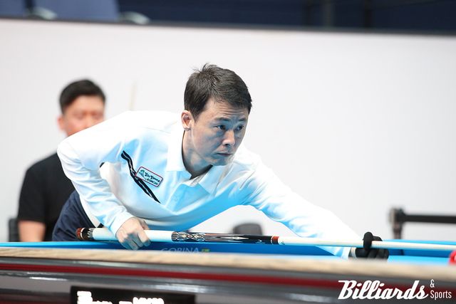 1라운드 2일차에 대결 중인 문성원. 문성원도 2일차에 2라운드 진출을 확정했다.