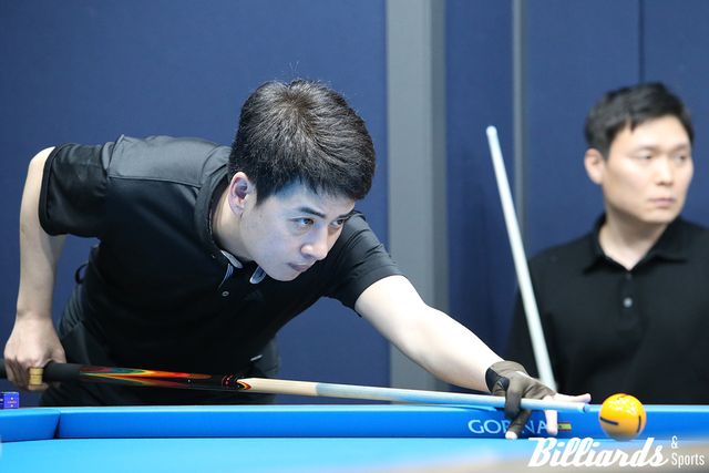 애버리지 1.791을 기록하며 2라운드 전체 1위로 1부 투어 잔류에 성공한 김기혁. 사진=고양/이용휘 기자&nbsp;