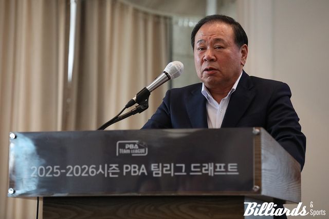 1순위로 이우경을 지명한 SY의 홍성균 구단주.