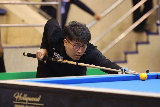 한국의 황봉주(시흥체육회)가 24일 열린 '호찌민 3쿠션 당구월드컵'에서 처음으로 3쿠션 당구월드컵 준결승에 진출했다.&nbsp; 사진=SOOP 제공