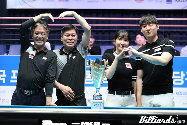 (왼쪽부터) 준우승팀 임태수-손부원, 우승팀 최혜미-남윤형.