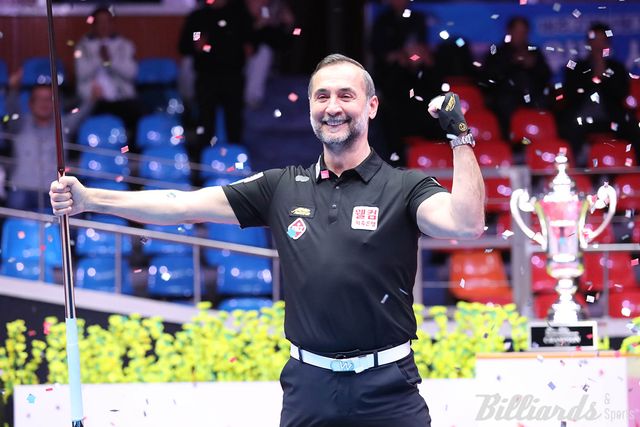 '환갑의 챔피언' 세미 사이그너.&nbsp;