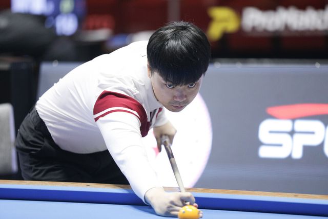 김행직(전남-진도군청)이 13일 튀르키예에서 열린 앙카라 3쿠션 당구월드컵 32강 조별리그전에서 C조 1위로 16강에 진출했다.&nbsp; 사진=SOOP 제공