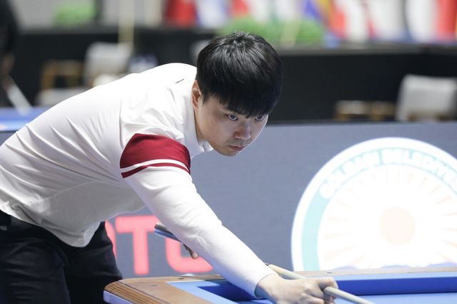 한국 선수 중 유일하게 8강에 올라 준결승에 도전했던 김행직(전남-진도군청).