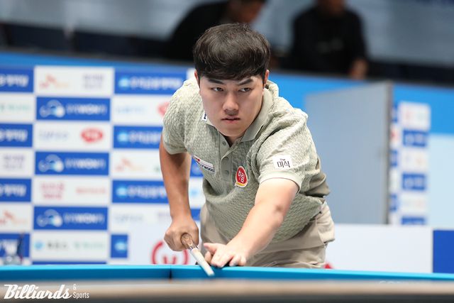 PBA 투어에 데뷔한 김준태(하림)가 17일 벌어진 시즌 개막전 128강 경기에서 애버리지 3점대를 기록하고도 승부치기에서 아쉽게 패했다.&nbsp; 사진=고양/이용휘 기자&nbsp;