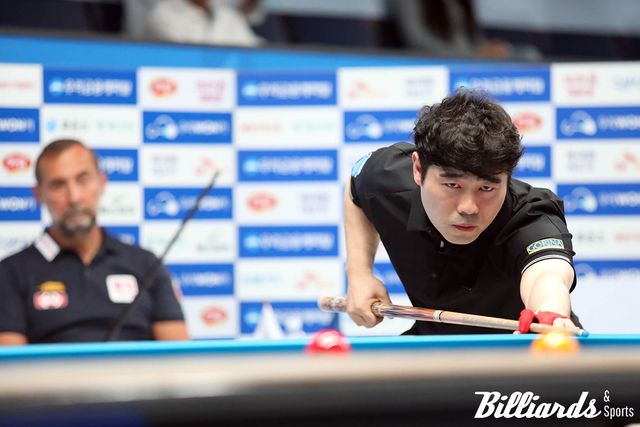 드림투어에서 1부 투어로 이번 시즌 승격한 이길수는 첫 경기에서 '월드챔피언' 세미 사이그너를 3-0으로 제압했다.