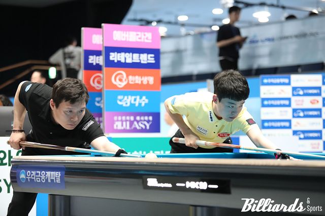 윤균호(좌)와 김영원(우)의 뱅킹