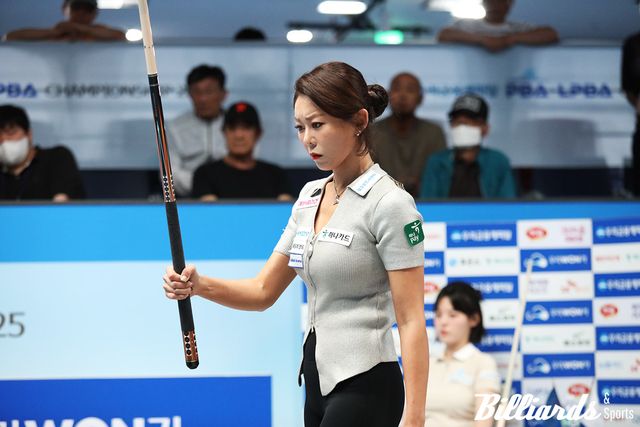 서한솔과 16강 대결 중인 김가영.