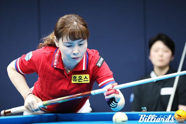 이신영은 백민주를 3-1로 제압하고 16강 진출에 성공했다.